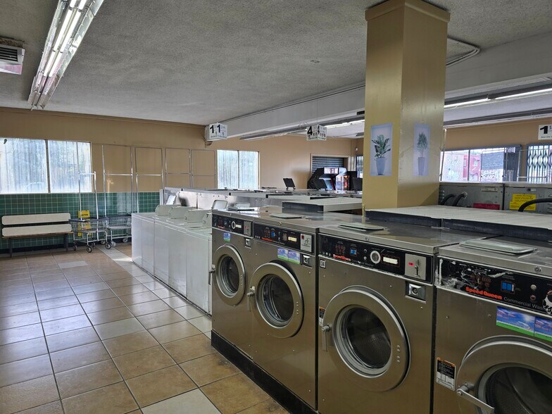 More Photos Of 9018-9022 Avalon Blvd, Los Angeles Storefront Retail Office For Sale