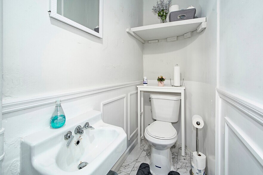 More Photos Of 3243 Ampere Ave, Bronx Lodge Meeting Hall For Sale