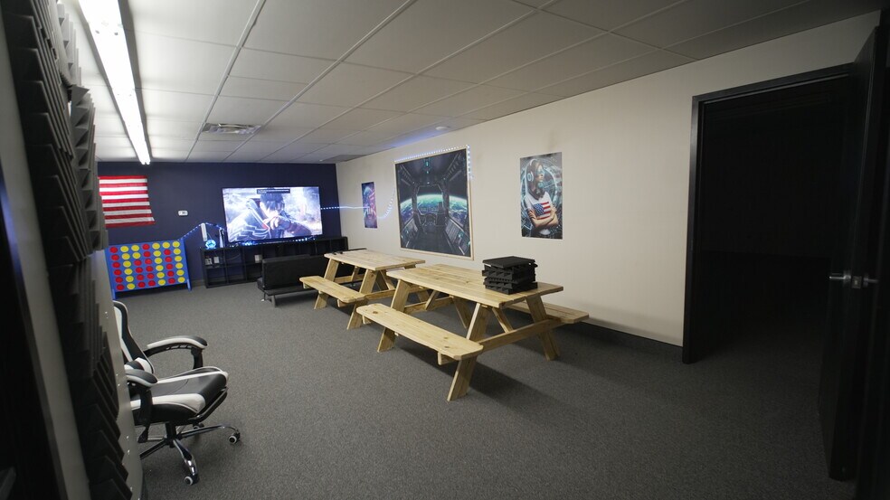 More Photos Of 3555-3559 W Wright St, Boise Light Manufacturing For Lease