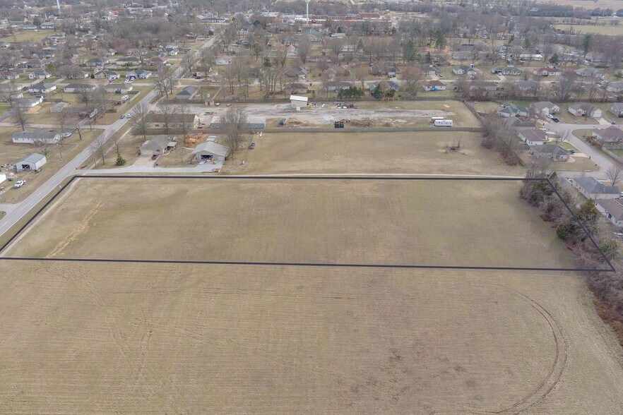 More Photos Of 0 N Public Ave, Clever Land For Sale