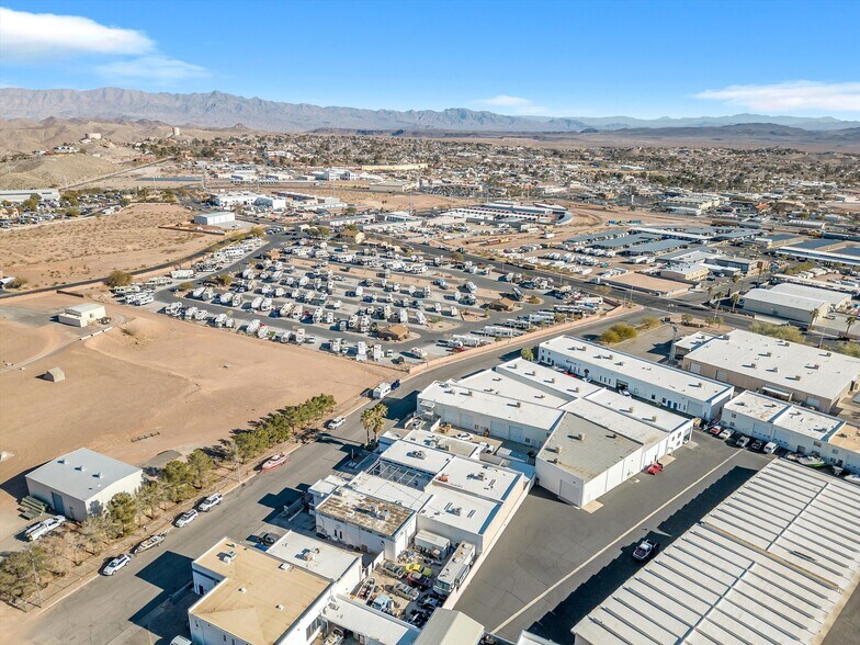 More Photos Of 674 Wells Rd, Boulder City Warehouse For Sale