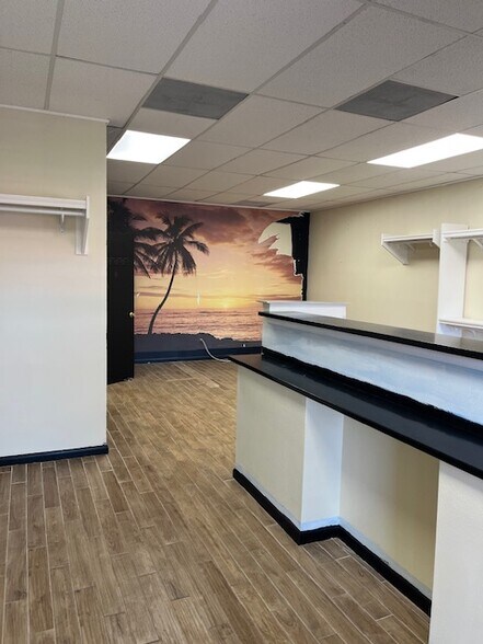 More Photos Of 28801-28929 US Hwy 19, Clearwater Unknown For Lease