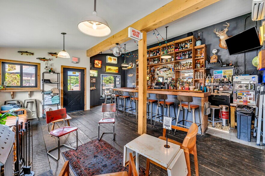 More Photos Of 1959 Old Route 17, Roscoe Storefront Retail Residential For Sale