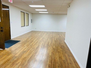 More Photos Of 517 E Wilson Ave, Glendale Office For Lease