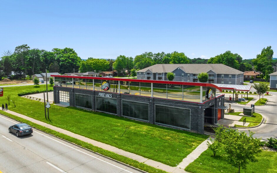 More Photos Of 4860 Cane Run Rd, Louisville Carwash For Sale