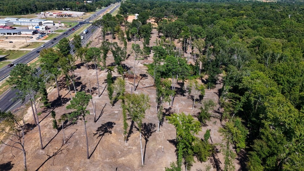 More Photos Of 16393 Highway 31, Tyler Land For Sale