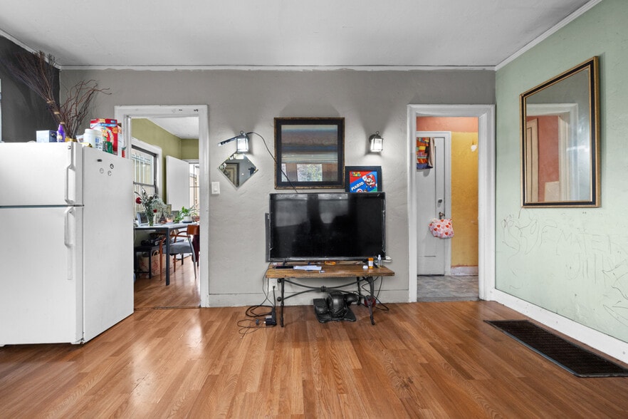 More Photos Of 4422 Ygnacio Ave, Oakland Apartments For Sale