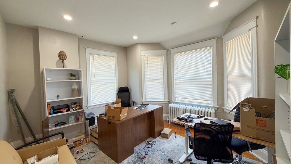 More Photos Of 2100 Auburn Ave, Cincinnati Office For Sale