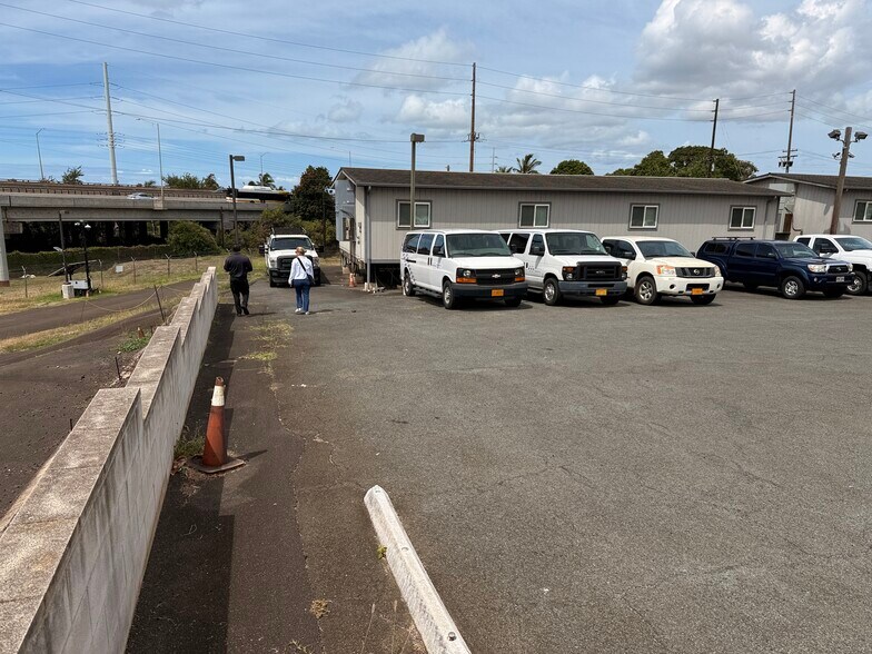 More Photos Of , Pearl City Unknown For Sale