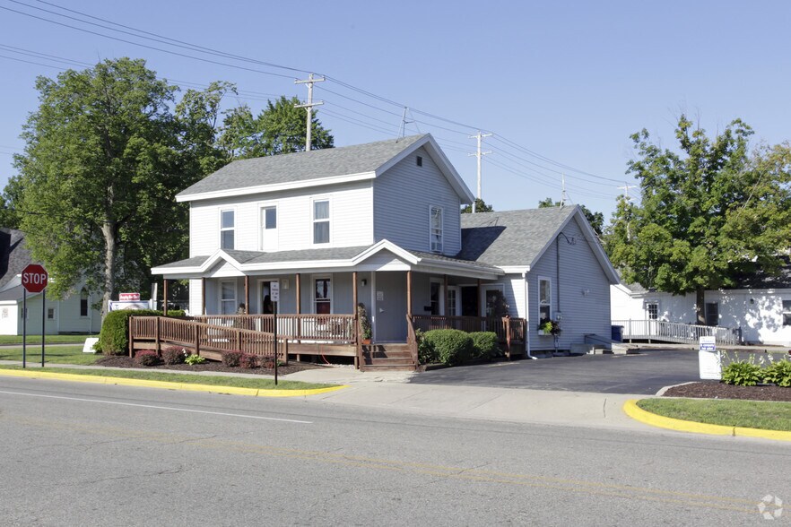 More Photos Of 200 W Washington St, Greenville Office For Sale