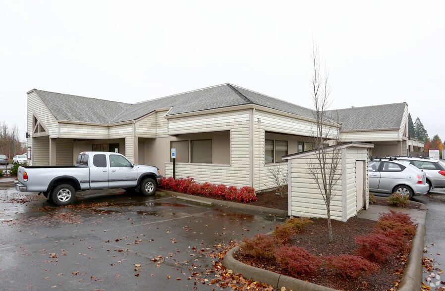 More Photos Of 6464 SW Borland Rd, Tualatin Medical For Sale
