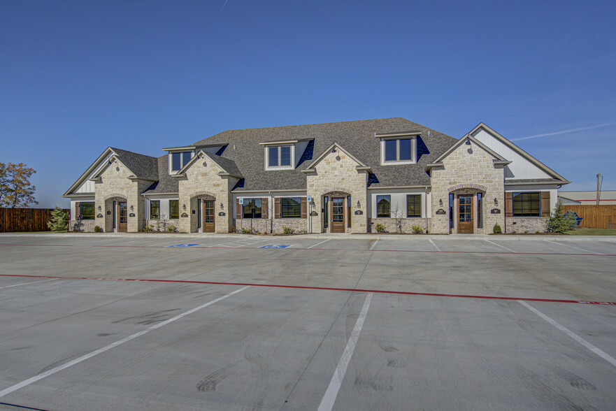 Primary Photo Of 1301 Magnolia Ct, Moore Office For Lease