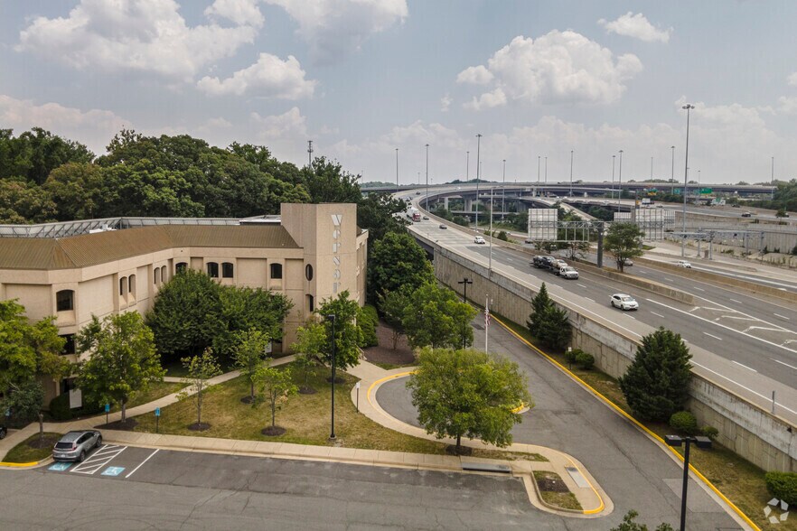 More Photos Of 6800 Versar Ctr, Springfield Office For Sale