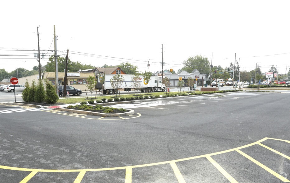 More Photos Of 1005 Rahway Ave, Avenel Unknown For Lease