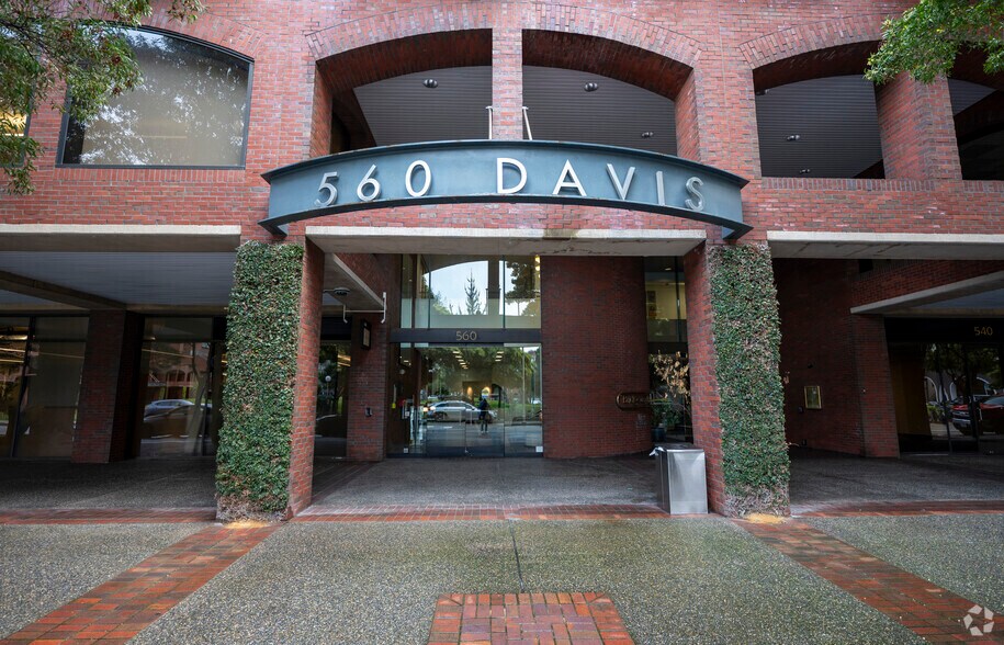 More Photos Of 560 Davis St, San Francisco Unknown For Lease