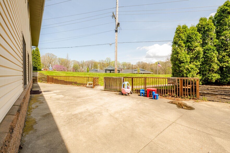 More Photos Of 3419 Hollywood Rd, Saint Joseph Daycare Center For Sale
