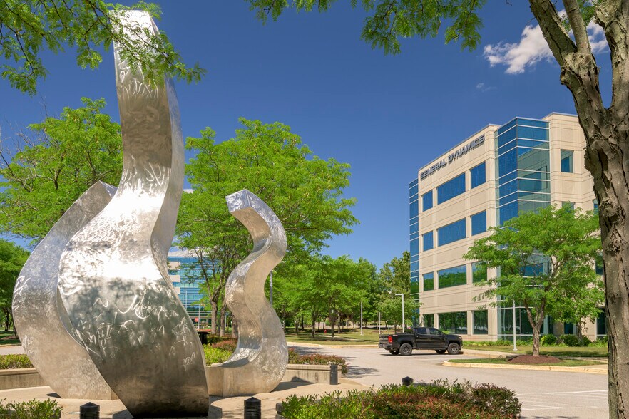 More Photos Of 2721 Technology Dr, Annapolis Junction Office For Lease