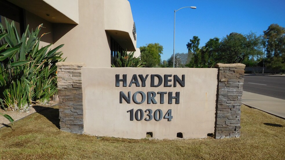 More Photos Of 10304 N Hayden Rd, Scottsdale Office For Sale
