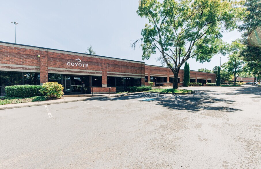 More Photos Of 7600-7646 SW Mohawk St, Tualatin Office For Lease