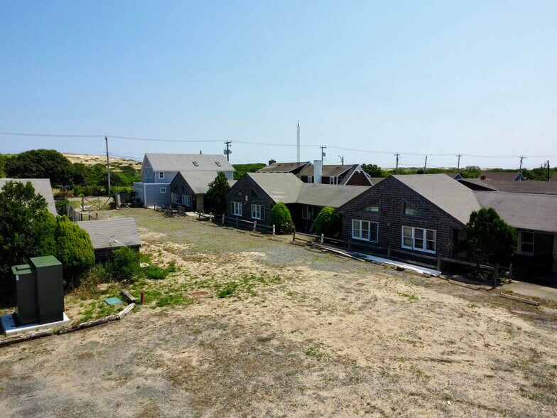 More Photos Of 706 Shore Rd, North Truro Apartments For Sale