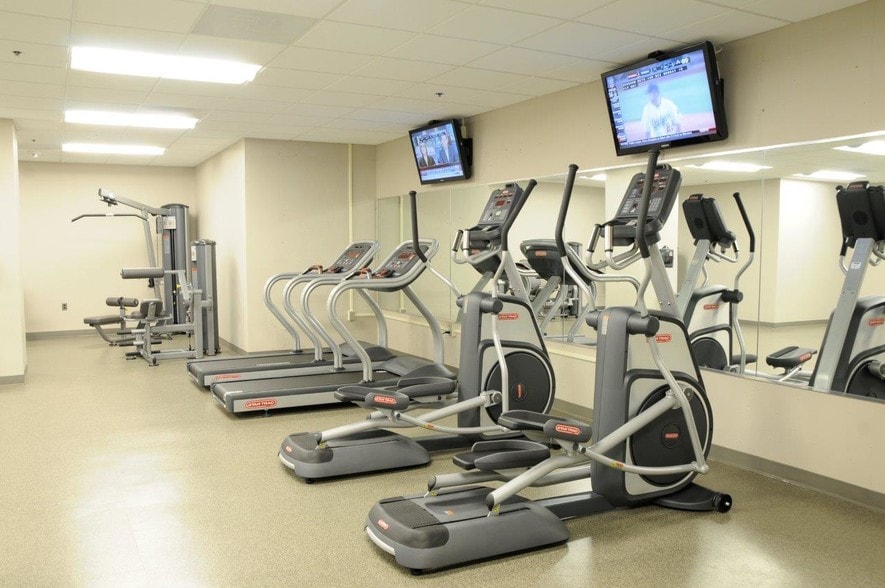 More Photos Of 7501 Greenway Center Dr, Greenbelt Office For Sale