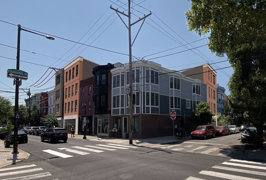 More Photos Of 754-756 S 4th St, Philadelphia Storefront For Lease