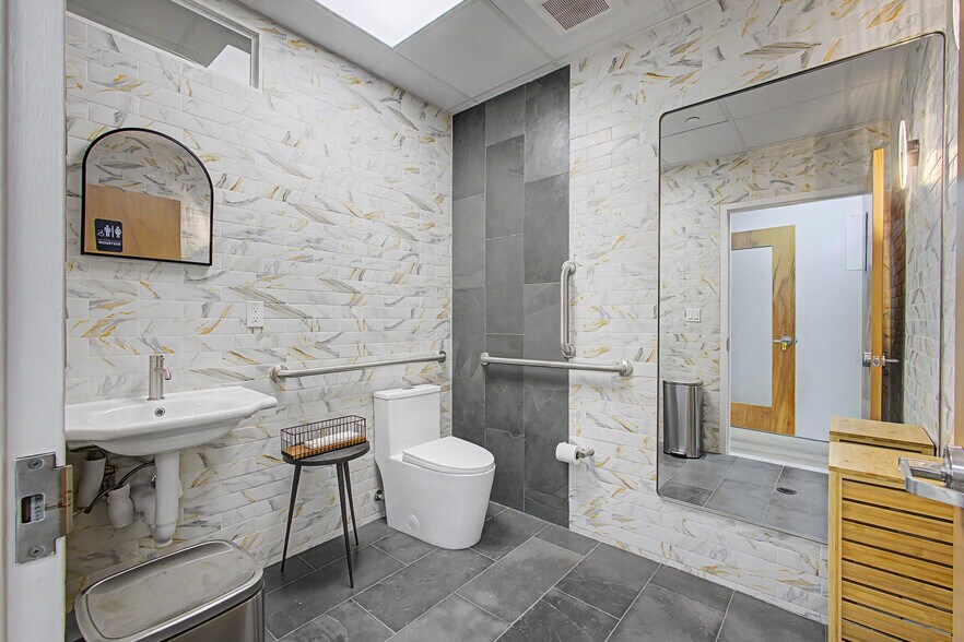 More Photos Of 2345 Lamington Rd, Bedminster Medical For Sale