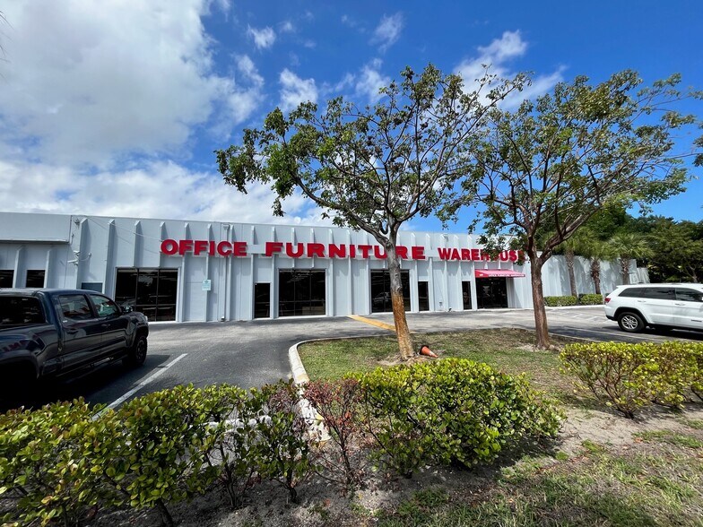 More Photos Of 2099-2101 W Atlantic Blvd, Pompano Beach Unknown For Lease