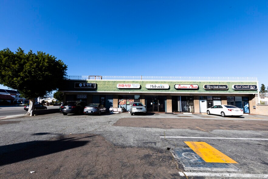 More Photos Of 16320-16334 S Western Ave, Gardena Unknown For Lease