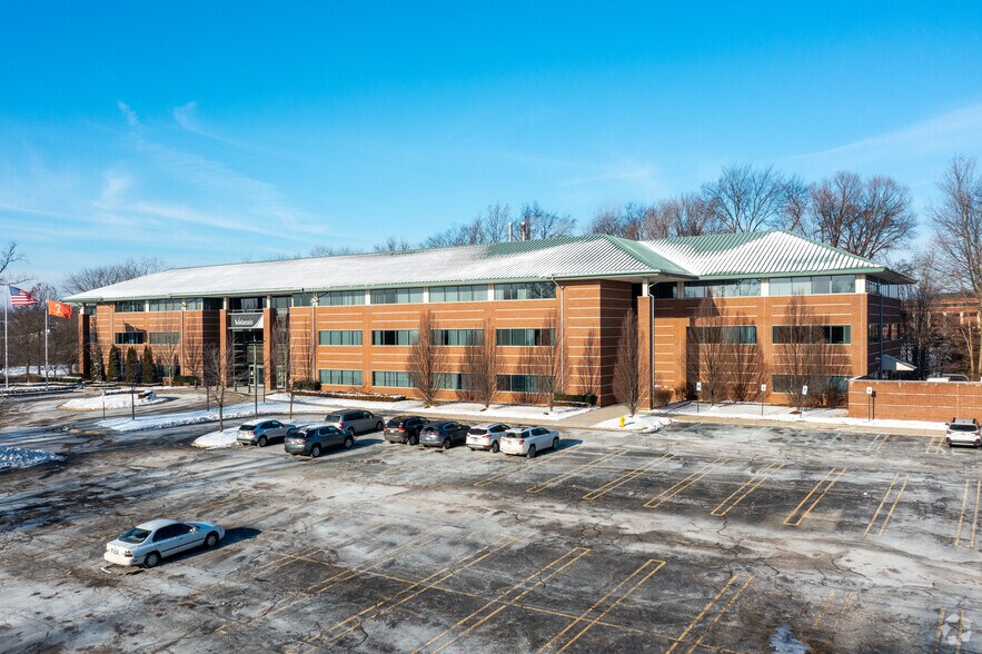 More Photos Of 19975 Victor Pky, Livonia Office For Sale