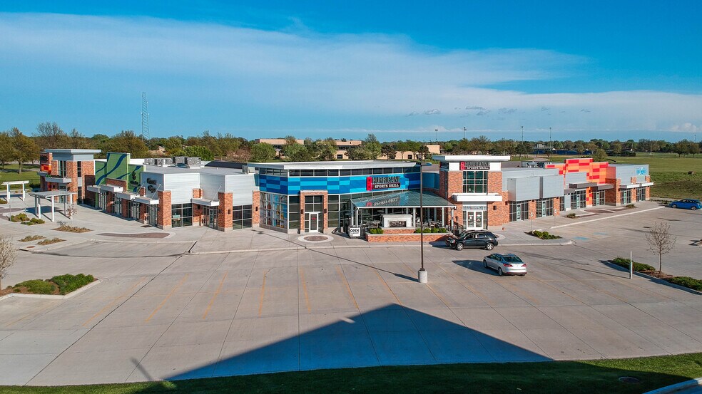 More Photos Of 8641 W 13th St N, Wichita General Retail For Lease