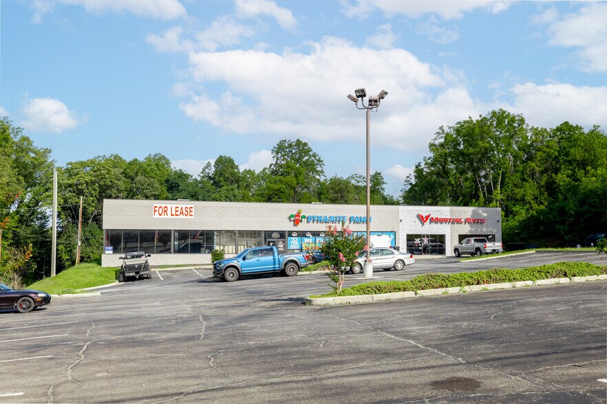 More Photos Of 4846 S Amherst Hwy, Madison Heights Unknown For Lease