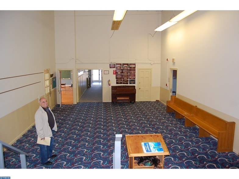 More Photos Of 526 Chicago Ave, Egg Harbor City Schools For Sale