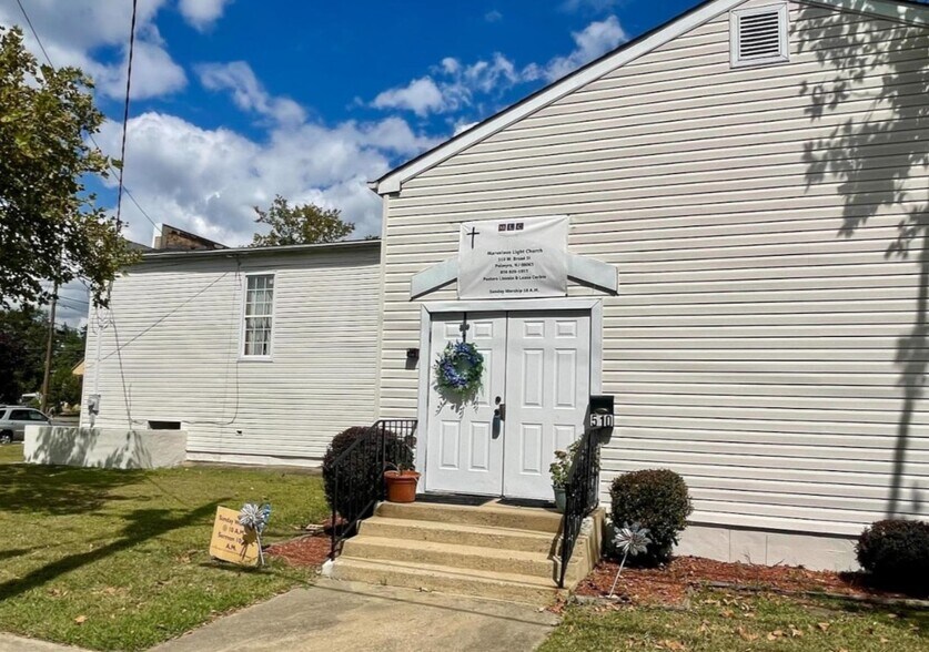 More Photos Of 510 W Broad St, Palmyra Religious Facility For Sale