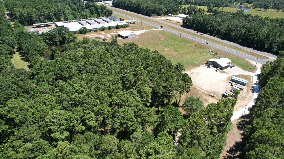 More Photos Of 5090 US Highway 190 W, Livingston Office For Lease