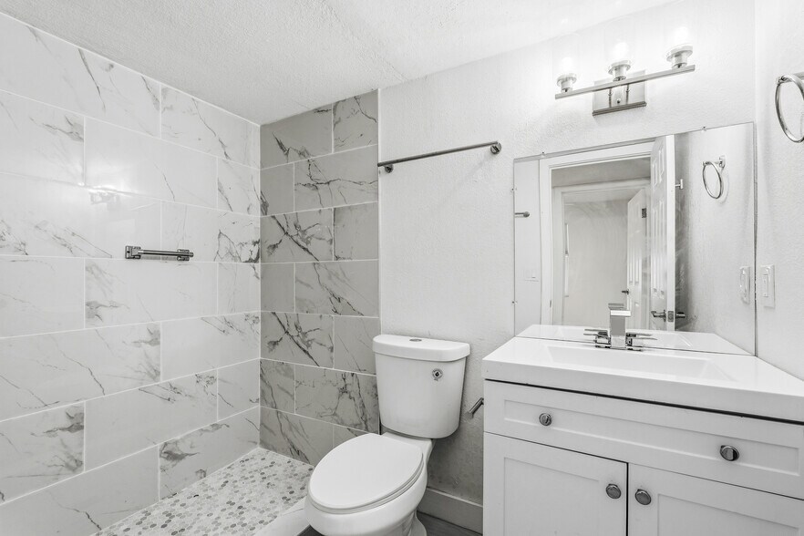More Photos Of 741 Hernando St, Fort Pierce Multifamily For Sale