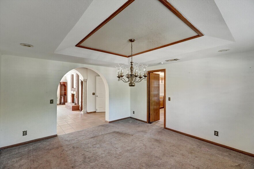 More Photos Of 784 Pomello Dr, Claremont Assisted Living For Lease