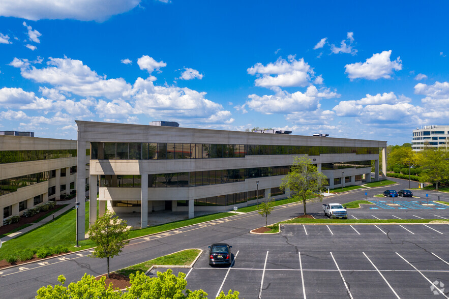 Primary Photo Of 1820 Chapel Ave W, Cherry Hill Coworking Space