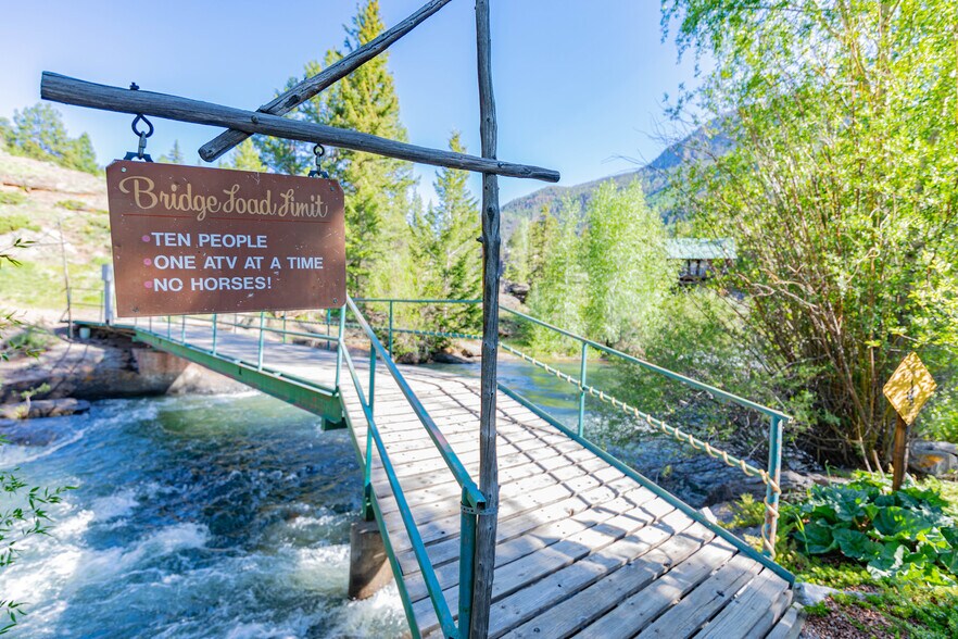 More Photos Of 860 County Road 142, Lake City Hotel For Sale