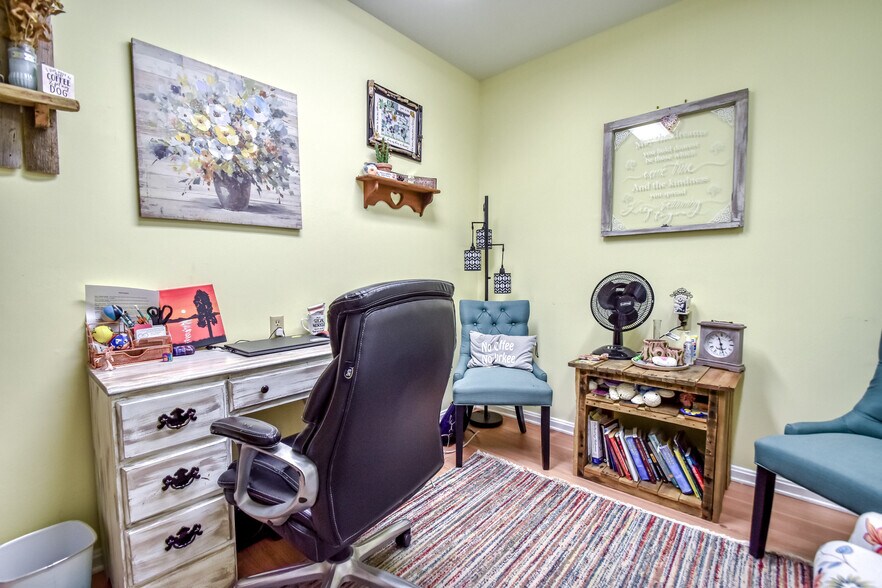 More Photos Of 13-15 Main St, Madison Office For Sale
