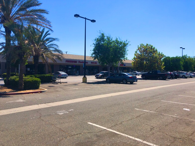 More Photos Of 17151-17171 Foothill Blvd, Fontana Unknown For Lease