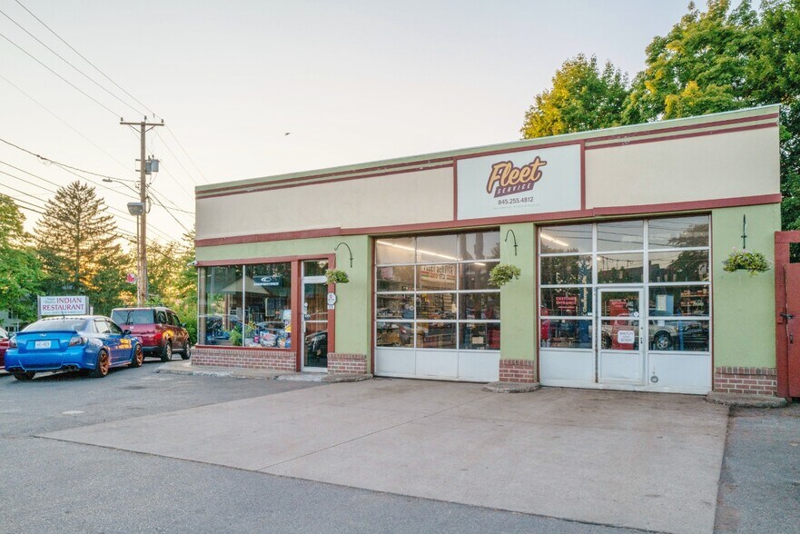 More Photos Of 185 Main St, New Paltz Auto Repair For Sale