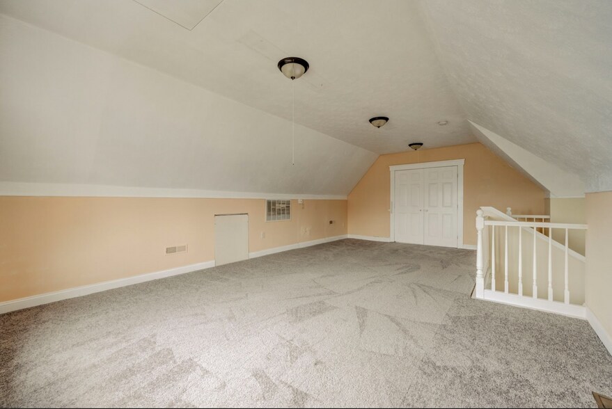 More Photos Of 4432 Pearl Rd, Cleveland Specialty For Sale