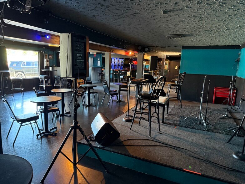 More Photos Of 2530 NE 82ND Ave, Portland Restaurant For Sale