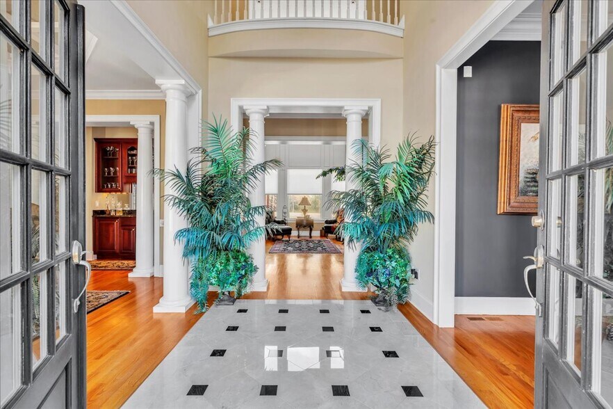 More Photos Of 2079 Highway 85, Senoia Specialty For Sale