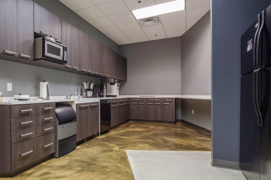 More Photos Of 280 Towerview Ct, Cary Office For Lease