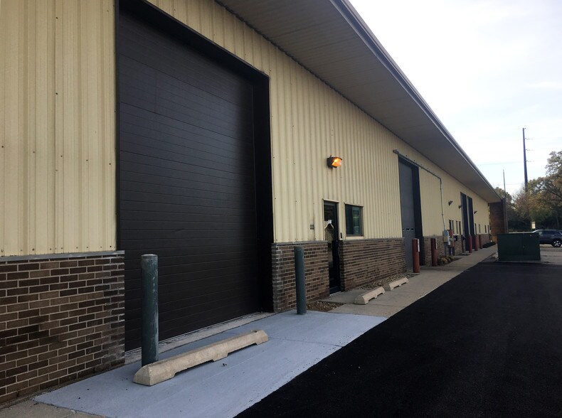 More Photos Of 1701-1711 E Wilson Rd, Batavia Warehouse For Lease