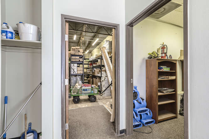 More Photos Of 5475 Peoria St, Denver Light Manufacturing For Sale