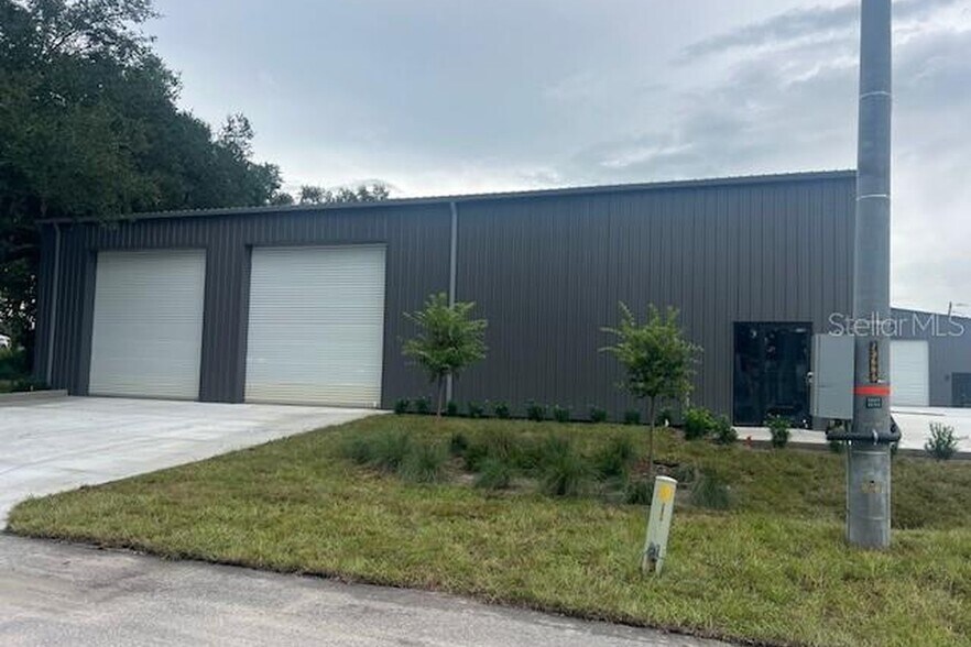 More Photos Of 14618 6th St, Dade City Warehouse For Sale