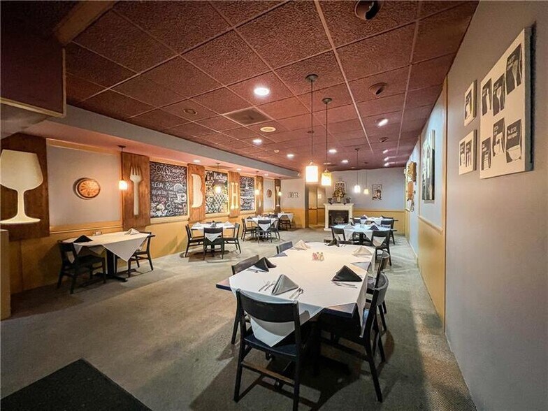 More Photos Of 118 N Main St, Butler Restaurant For Sale
